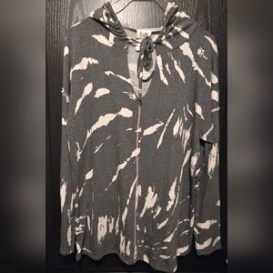 BiBi lightweight hooded sweatshirt